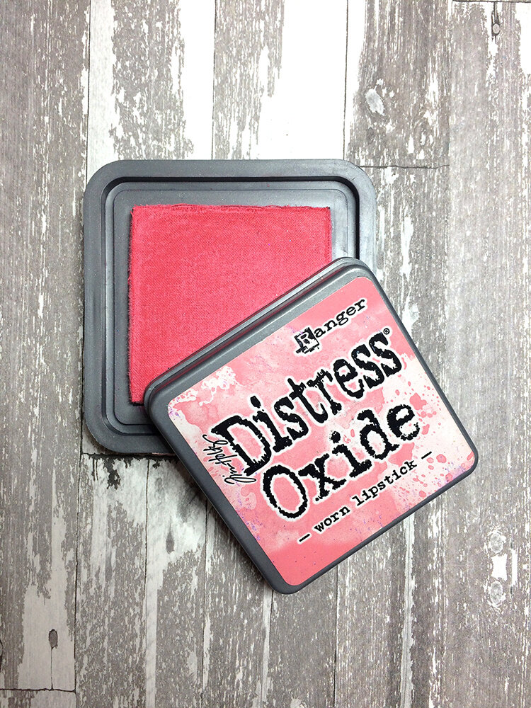 Ranger Tim Holtz Distress Oxide Ink Pad Worn Lipstick (TDO56362) Ranger Tim Holtz Distress Oxide Ink Pad Worn Lipstick (TDO56362)