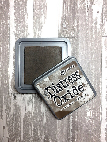Ranger Tim Holtz Distress Oxide Ink Pad Walnut Stain (TDO56324) Ranger Tim Holtz Distress Oxide Ink Pad Walnut Stain (TDO56324)