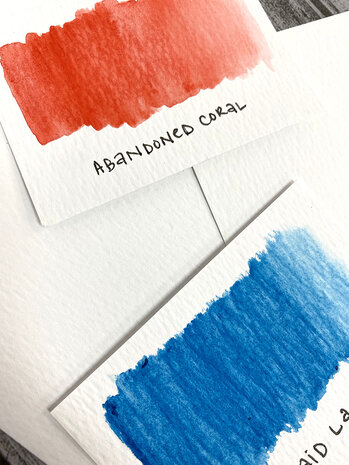 Ranger Tim Holtz Distress Watercolor Cardstock 4.25x5.5 Inch (20pcs) (TDA39549) Ranger Tim Holtz Distress Watercolor Cardstock 4.25x5.5 Inch (20pcs) (TDA39549)