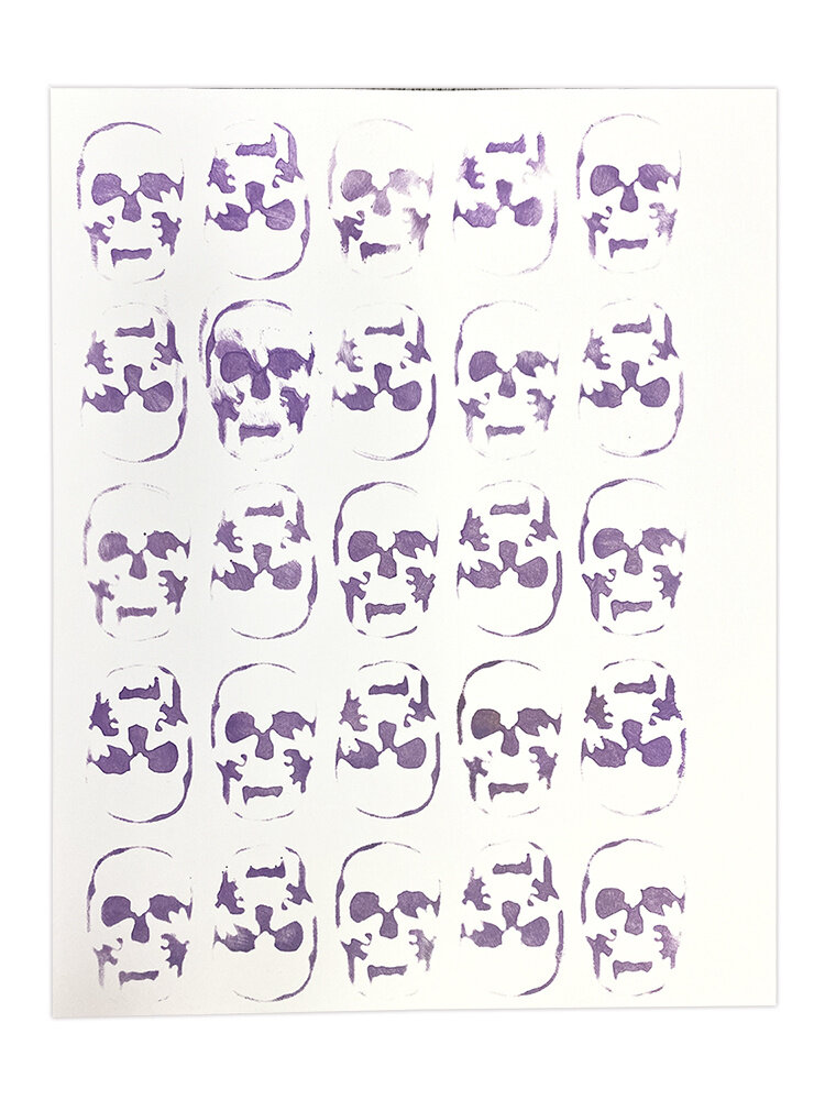 Ranger Dyan Reaveley Dylusions Stencil L Skulls (DYS45458) (DISCONTINUED) Ranger Dyan Reaveley Dylusions Stencil L Skulls (DYS45458) (DISCONTINUED)