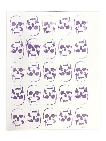 Ranger Dyan Reaveley Dylusions Stencil L Skulls (DYS45458) (DISCONTINUED) Ranger Dyan Reaveley Dylusions Stencil L Skulls (DYS45458) (DISCONTINUED)