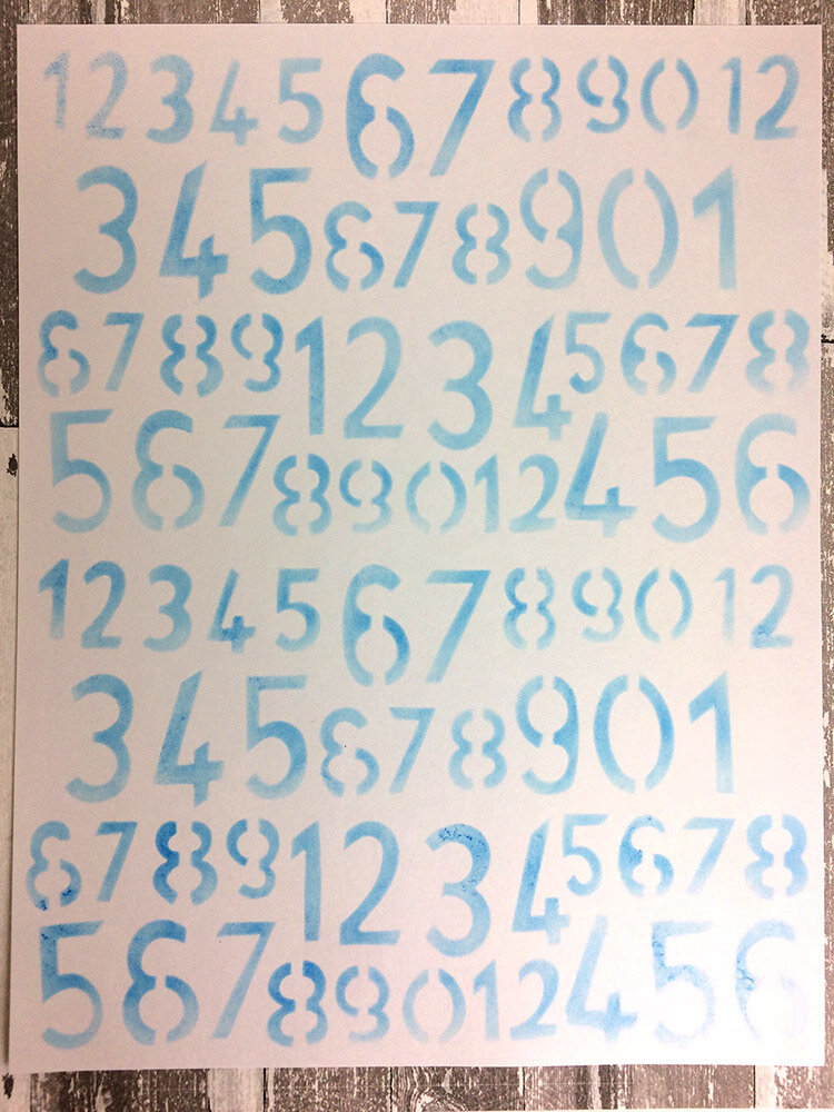 Ranger Dyan Reaveley Dylusions Stencil L Old School Number (DYS55594) (DISCONTINUED) Ranger Dyan Reaveley Dylusions Stencil L Old School Number (DYS55594) (DISCONTINUED)