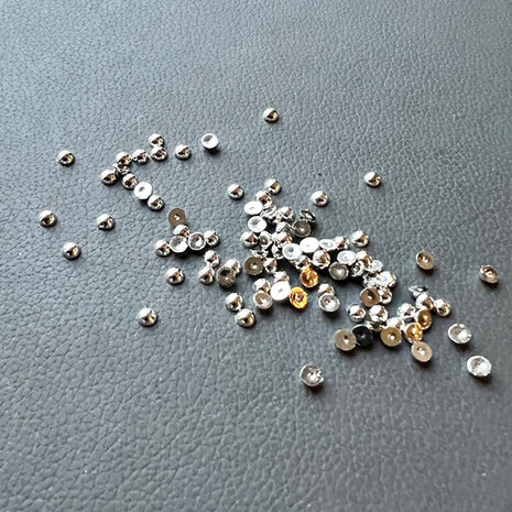 Simple and Basic Half Pearl Polished Silver 4mm (SBA561) (DISCONTINUED) Simple and Basic Half Pearl Polished Silver 4mm (SBA561) (DISCONTINUED)