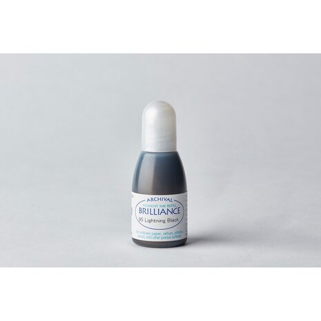 Tsukineko Brilliance Ink Refill Lightning Black 20ml (RB-000-095) Tsukineko Brilliance Ink Refill Lightning Black 20ml (RB-000-095)
