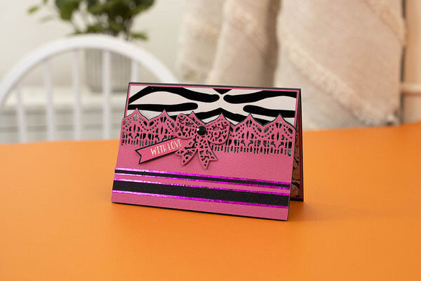 Crafter's Companion Wild at Heart Metal Die Delicate Lace (SIG-WAH-MD-DELL) (OUTLET)