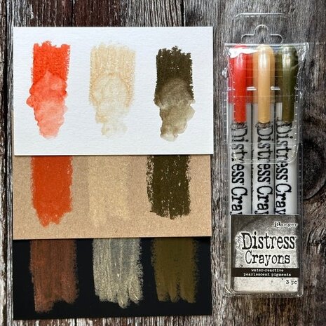 Ranger Tim Holtz Distress Crayons Halloween Set 5 Pearl (3pcs) (TSHK84341) Ranger Tim Holtz Distress Crayons Halloween Set 5 Pearl (3pcs) (TSHK84341)