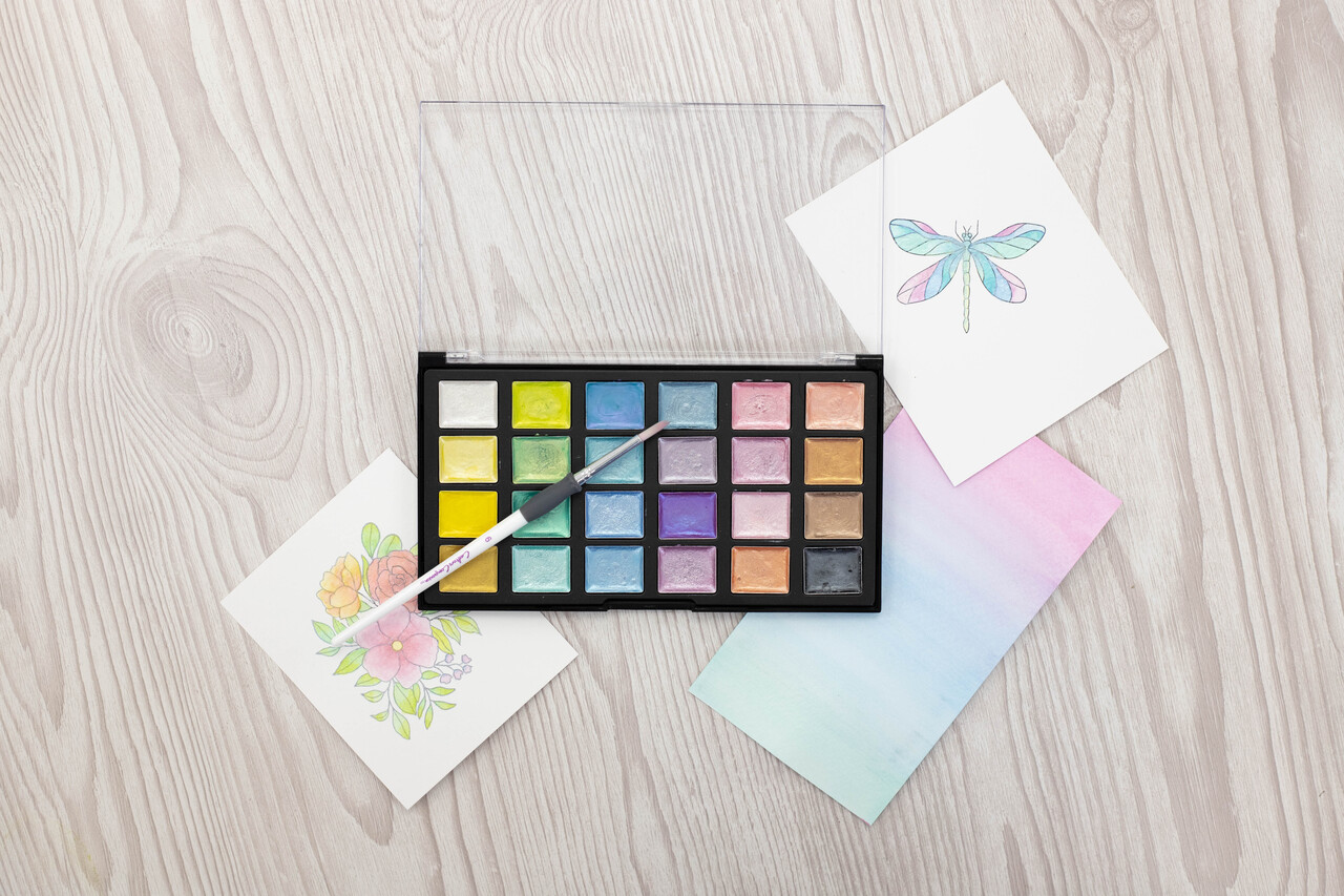 Crafter's Companion Shimmer Watercolour Palette Sunbeam (CC-SHWAPAL-SB) Crafter's Companion Shimmer Watercolour Palette Sunbeam (CC-SHWAPAL-SB)