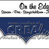 Crealies On The Edge XL Stansen No. 32 20.8 cm met Dubbele Stippenlijn (CLOTEXL32)