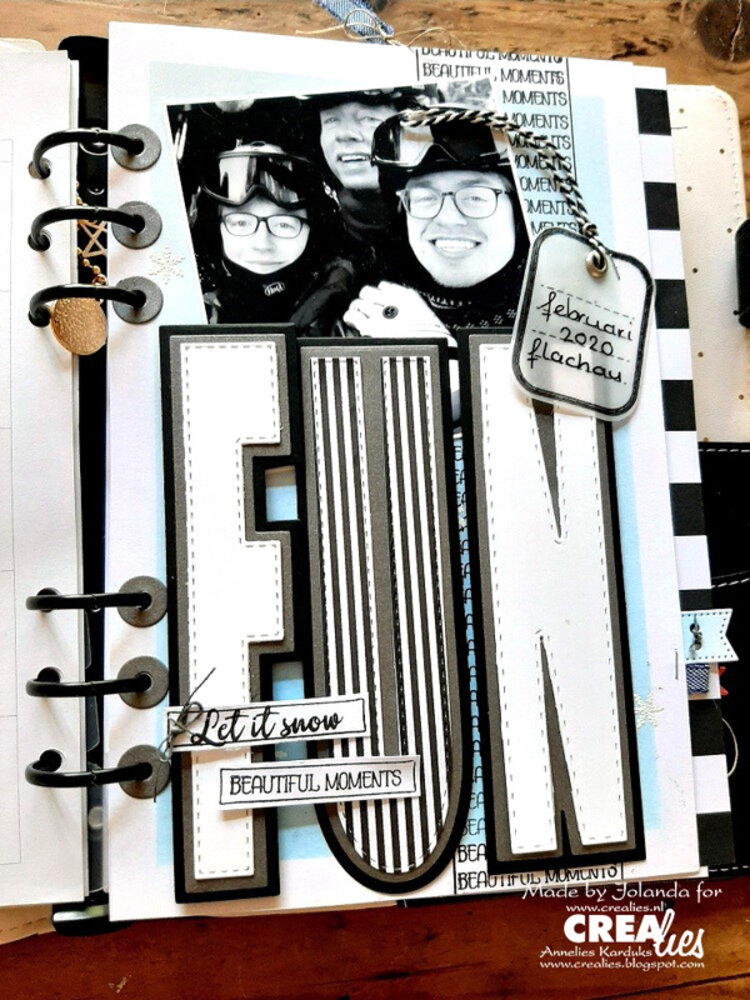 Crealies Cardzz Dies No. 421 Letter U (CLCZ421)