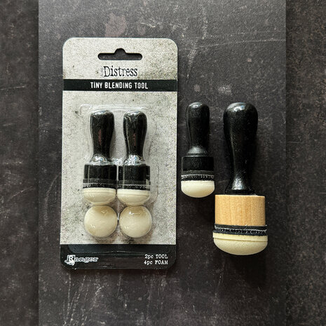Ranger Tim Holtz Distress Tiny Blending Tool (2 Tools/4 Foams) (TDA84990)