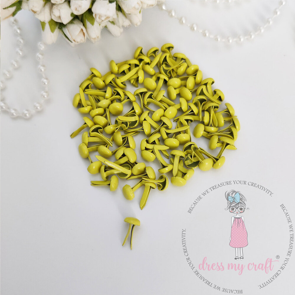 Dress My Craft Brads Colored Green Yellow (100pcs) (DMCA6209) (OUTLET) Dress My Craft Brads Colored Green Yellow (100pcs) (DMCA6209) (OUTLET)