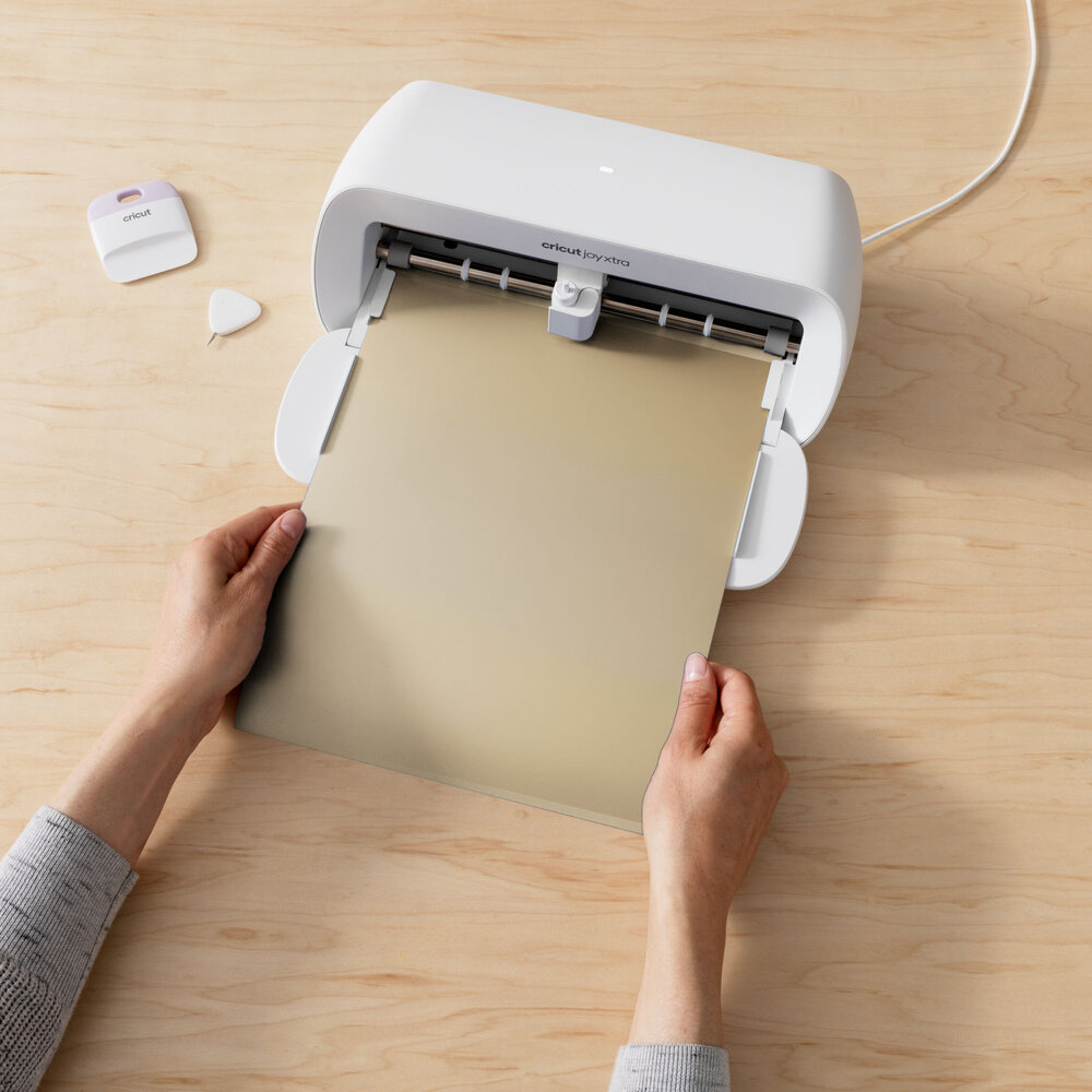 Cricut Joy Xtra Smart Vinyl Removable 9.5x12 Inch Matte Classics Sampler (3pcs) (2010368) (DISCONTINUED) Cricut Joy Xtra Smart Vinyl Removable 9.5x12 Inch Matte Classics Sampler (3pcs) (2010368) (DISCONTINUED)