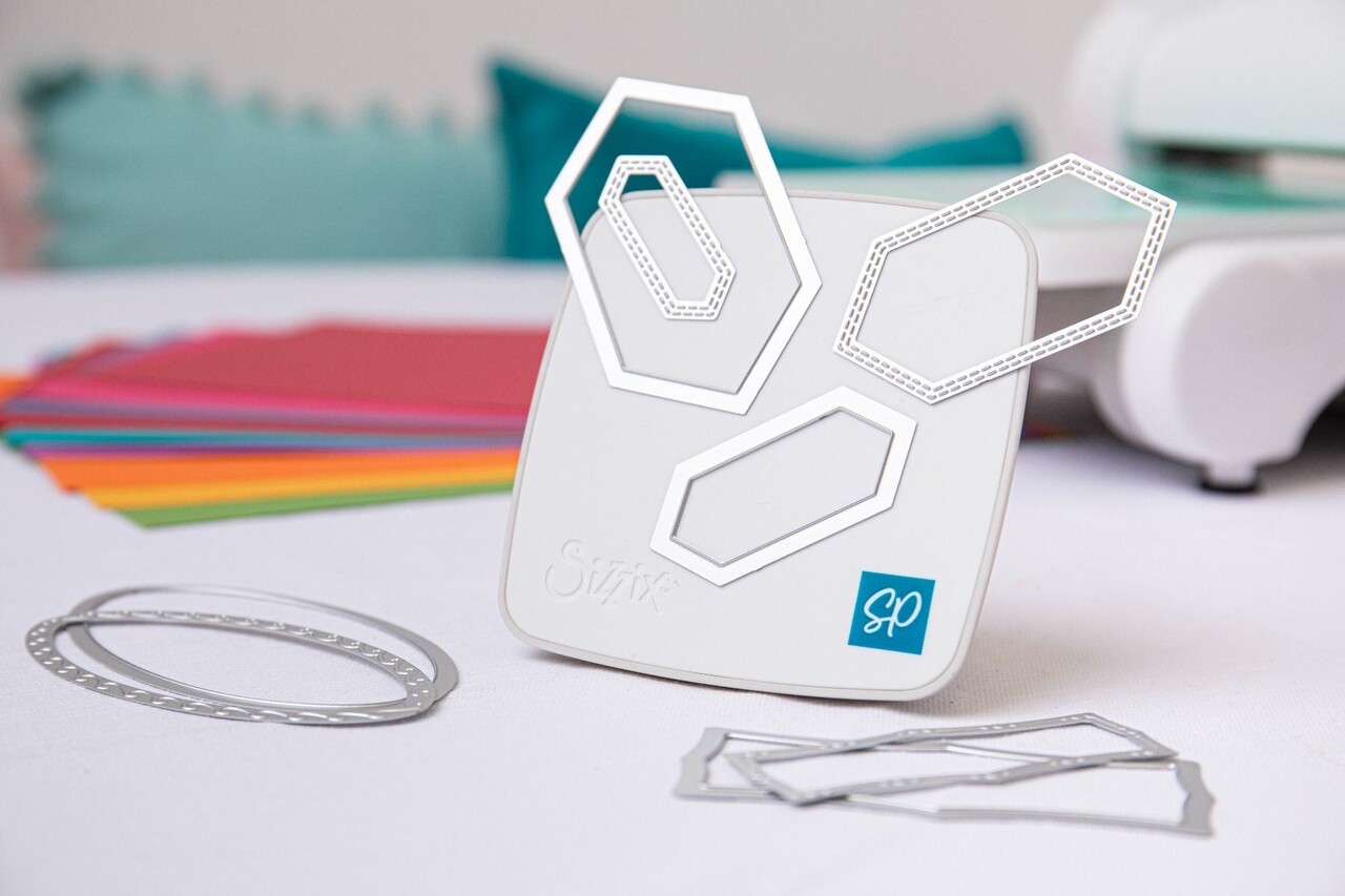 Sizzix Gotcha - Magnetic Craft Stand by Stacey Park (666609) Sizzix Gotcha - Magnetic Craft Stand by Stacey Park (666609)