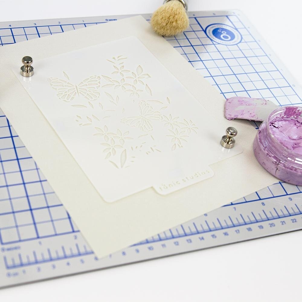 Tonic Studios Magnetic Crafter's Platform (inc. 2 Magnets) (3726E) Tonic Studios Magnetic Crafter's Platform (inc. 2 Magnets) (3726E)