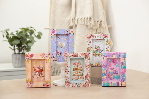 Crafter's Companion Special Moments Framed Card Kit (CC-KIT-FRAME-SPMO) (DISCONTINUED) Crafter's Companion Special Moments Framed Card Kit (CC-KIT-FRAME-SPMO) (DISCONTINUED)