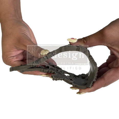 Re-Design with Prima Deco Accent Decor Poly (669386)