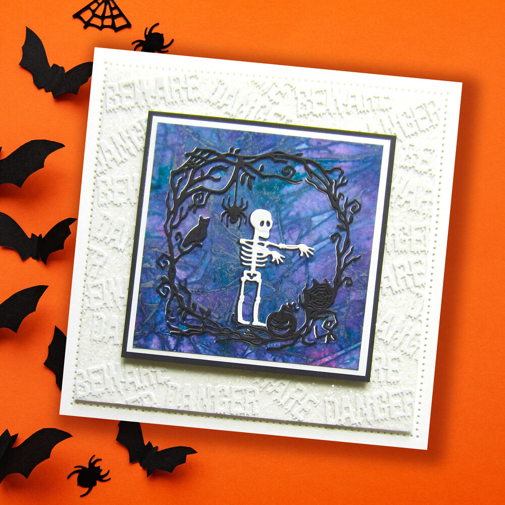 Creative Expressions Sue Wilson Craft Die Halloween Boo To You Frame (CED21061) (OUTLET) Creative Expressions Sue Wilson Craft Die Halloween Boo To You Frame (CED21061) (OUTLET)