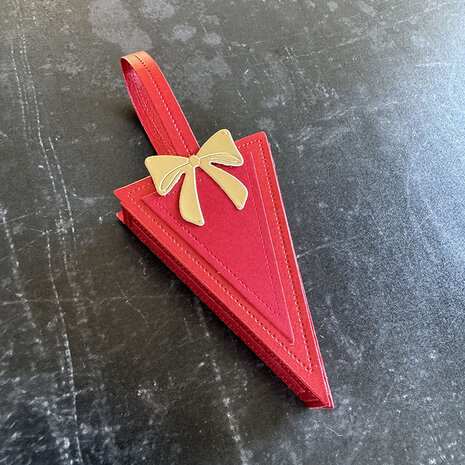 Simple and Basic Triangle Cone Dies (SBD479) (DISCONTINUED)