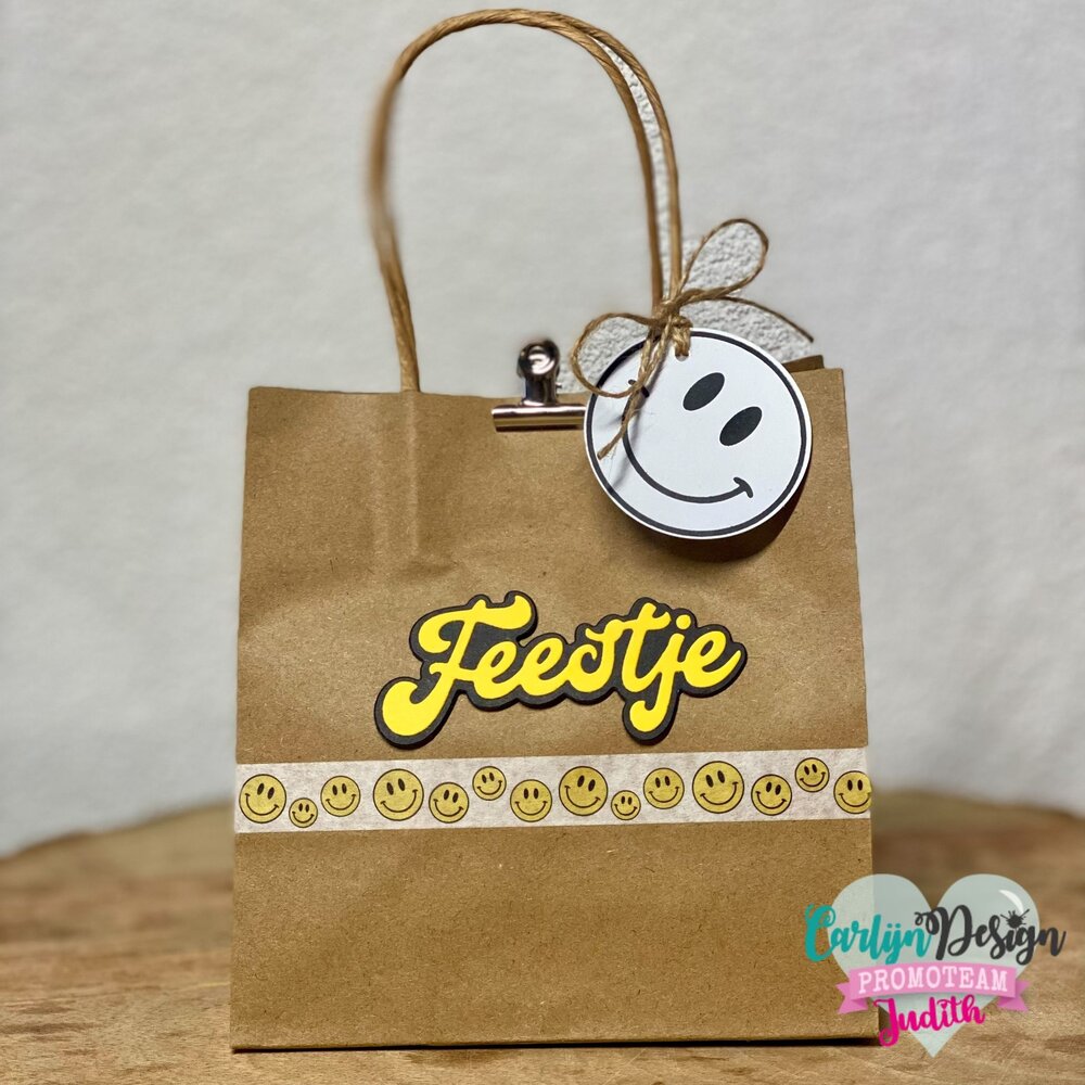 CarlijnDesign Washi Tape Retro Smileys Yellow (CDWT-0005) CarlijnDesign Washi Tape Retro Smileys Yellow (CDWT-0005)