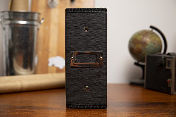 Sizzix Storage Binder 8x8 3/4 Inch - Black by Tim Holtz (665248)