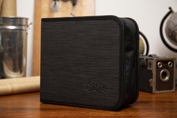 Sizzix Storage Binder 8x8 3/4 Inch - Black by Tim Holtz (665248)