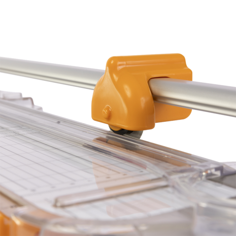 Fiskars Rotary Bypass Trimmer A4 (1068570) Fiskars Rotary Bypass Trimmer A4 (1068570)