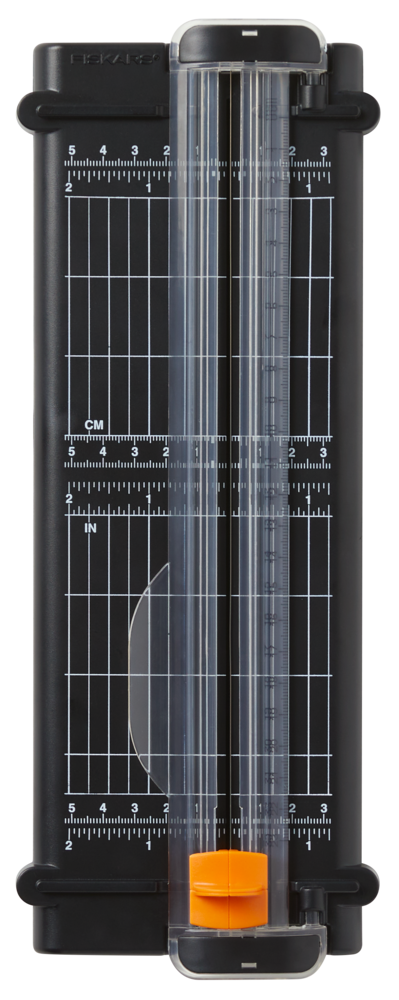 Fiskars Paper Trimmer SureCut A5 Recycled (1077983) Fiskars Paper Trimmer SureCut A5 Recycled (1077983)