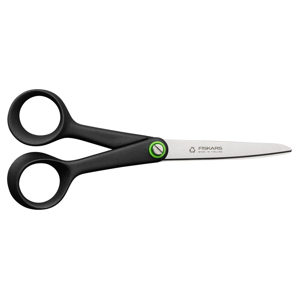 Fiskars Scissors ReNew Universal Small 17cm Functional Form (1074543) Fiskars Scissors ReNew Universal Small 17cm Functional Form (1074543)