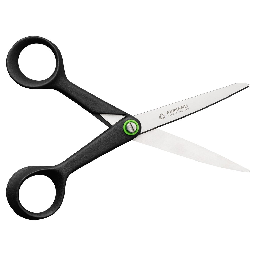 Fiskars Scissors ReNew Universal Small 17cm Functional Form (1074543) Fiskars Scissors ReNew Universal Small 17cm Functional Form (1074543)