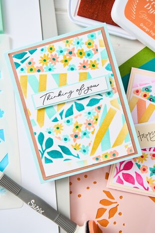 Sizzix Layered Stencils by Stacey Park Fragmented Floral #2 (4pcs) (666819) Sizzix Layered Stencils by Stacey Park Fragmented Floral #2 (4pcs) (666819)
