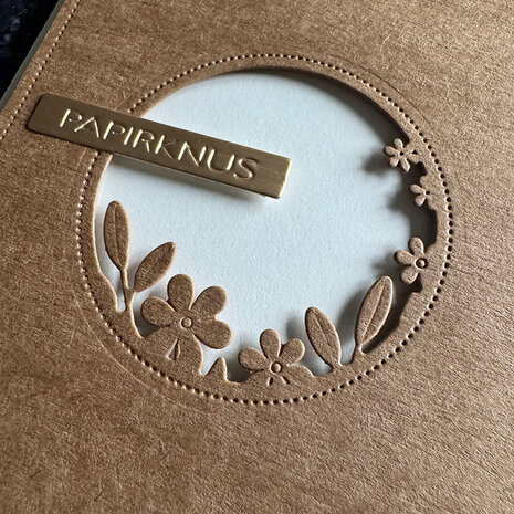 Simple and Basic Window with Foliage Dies (SBD532)