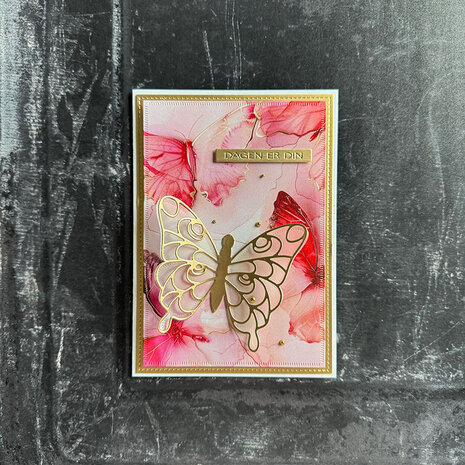 Simple and Basic Simple Butterflies Solid Dies (SBD530)