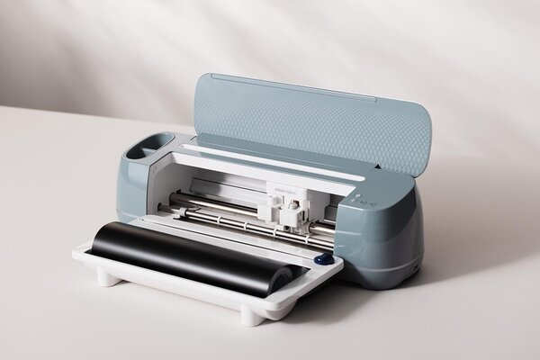 Cricut Maker 4 Machine (2011082) (DISCONTINUED)