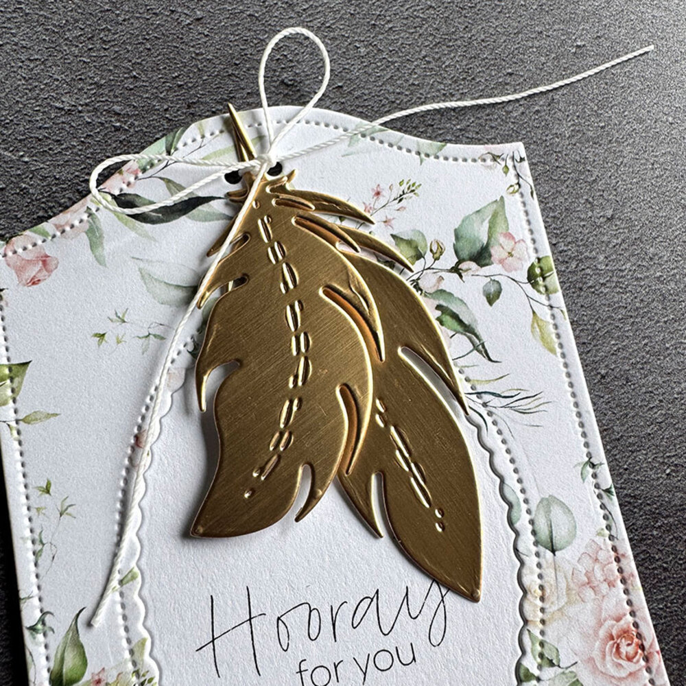 Simple and Basic Feathers Dies (SBD543)