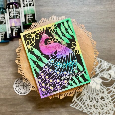 Hero Arts Green + Shimmer Tone-on-Tone Metallic Spray (WM209)