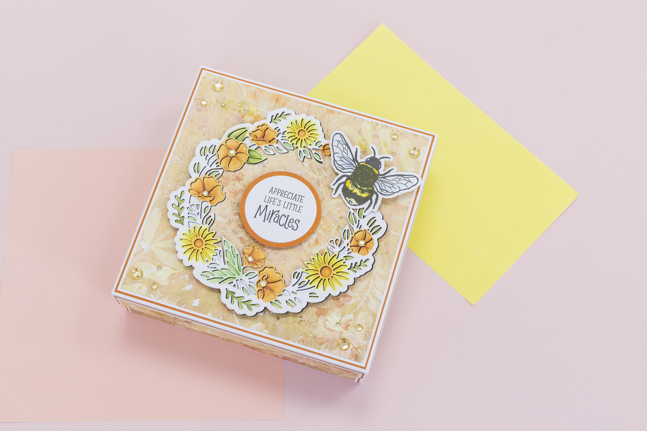 Crafter's Companion Flora & Fauna Metal Die - Flora & Fauna Bugs (NG-FF-MD-FLFB)