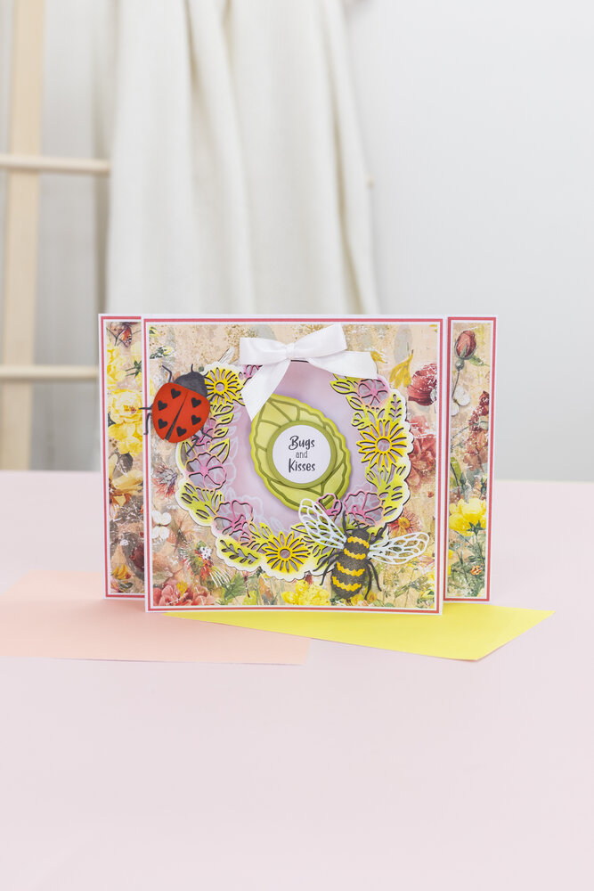 Crafter's Companion Flora & Fauna Metal Die - Flora & Fauna Bugs (NG-FF-MD-FLFB)