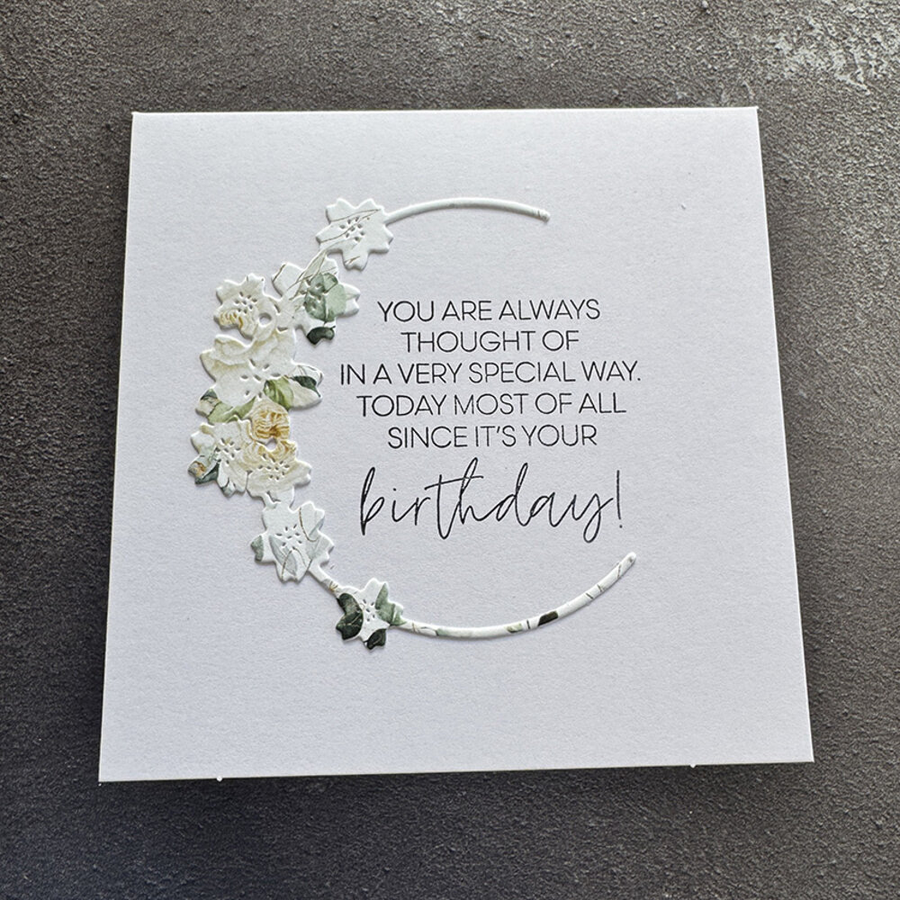 Simple and Basic Flower Wreath Halfcircle Dies (SBD553) Simple and Basic Flower Wreath Halfcircle Dies (SBD553)