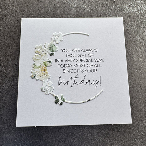 Simple and Basic Flower Wreath Halfcircle Dies (SBD553) Simple and Basic Flower Wreath Halfcircle Dies (SBD553)