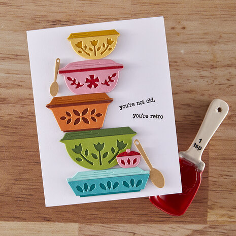 Hero Arts Retro Kitchen Die Set Classic Casserole (DF247) Hero Arts Retro Kitchen Die Set Classic Casserole (DF247)