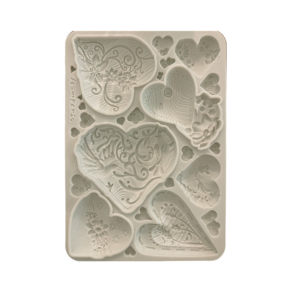 Stamperia Alice in Christmas A5 Silicon Mould Simple Hearts (KACMA562)
