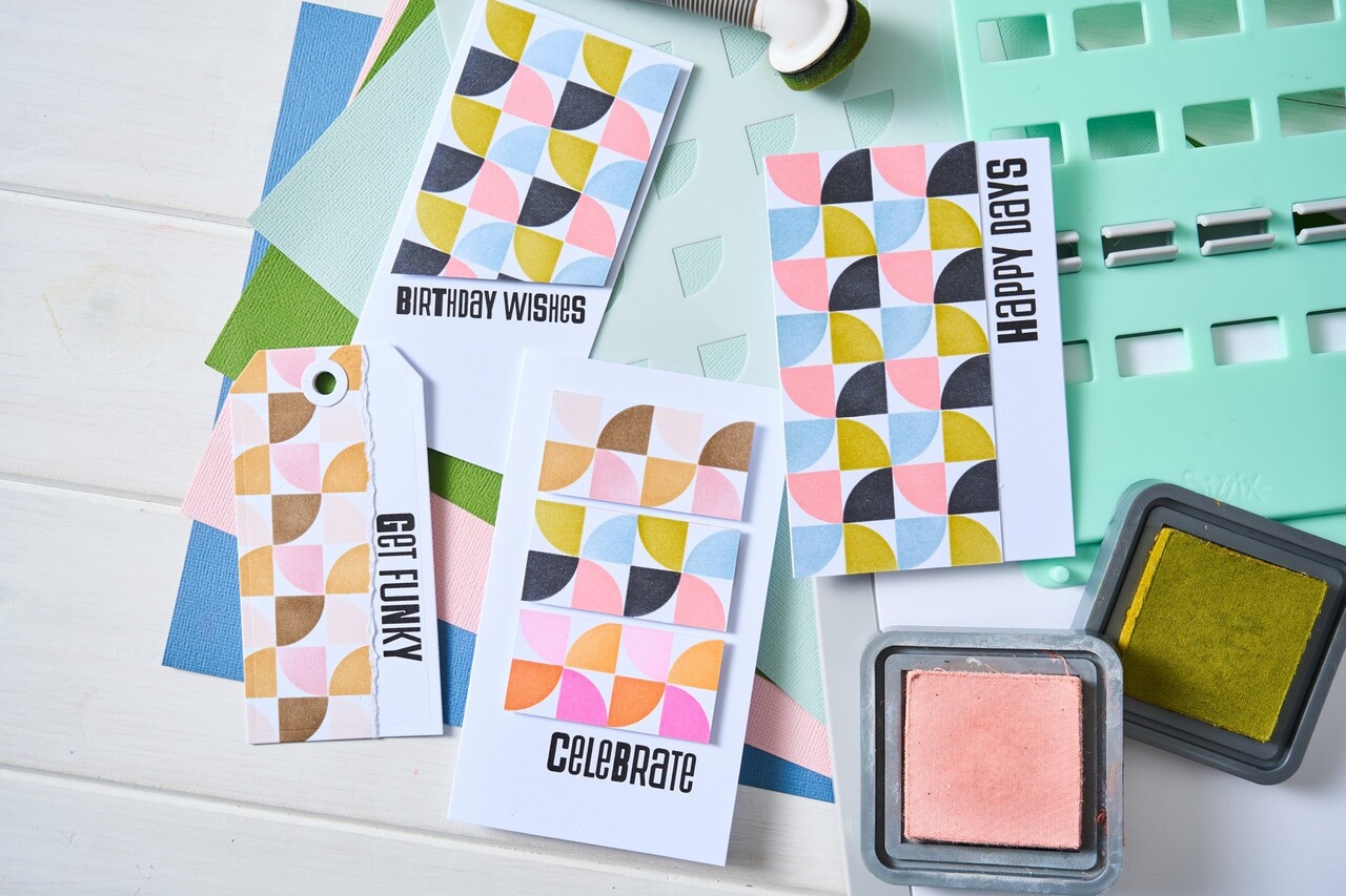 Sizzix Candy Kitsch Rotating Stencils (1pcs) (666982) Sizzix Candy Kitsch Rotating Stencils (1pcs) (666982)