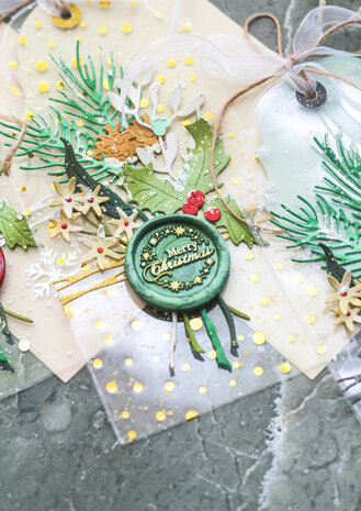 Studio Light Snowflakes Gold Christmas Acetate Sheet (SL-ES-ACS16) Studio Light Snowflakes Gold Christmas Acetate Sheet (SL-ES-ACS16)