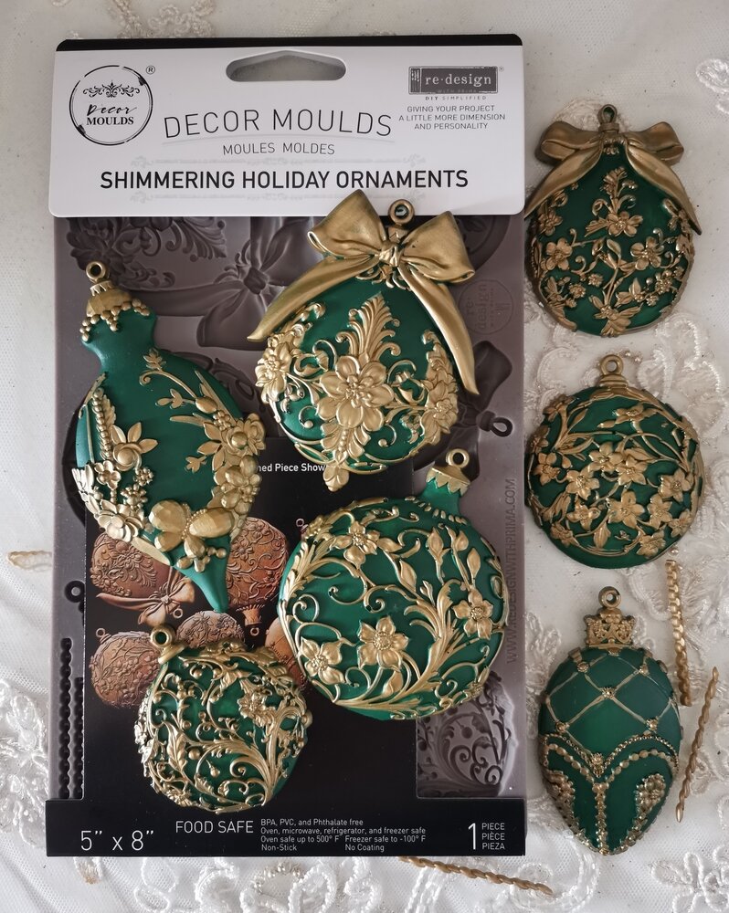 Re-Design with Prima Shimmering Holiday Ornaments 5x8 Inch Decor Moulds (677664)