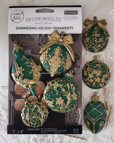 Re-Design with Prima Shimmering Holiday Ornaments 5x8 Inch Decor Moulds (677664)