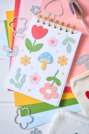 Sizzix Thinlits Die by Letters by Shells Abstract Doodles (19pcs) (666962) Sizzix Thinlits Die by Letters by Shells Abstract Doodles (19pcs) (666962)