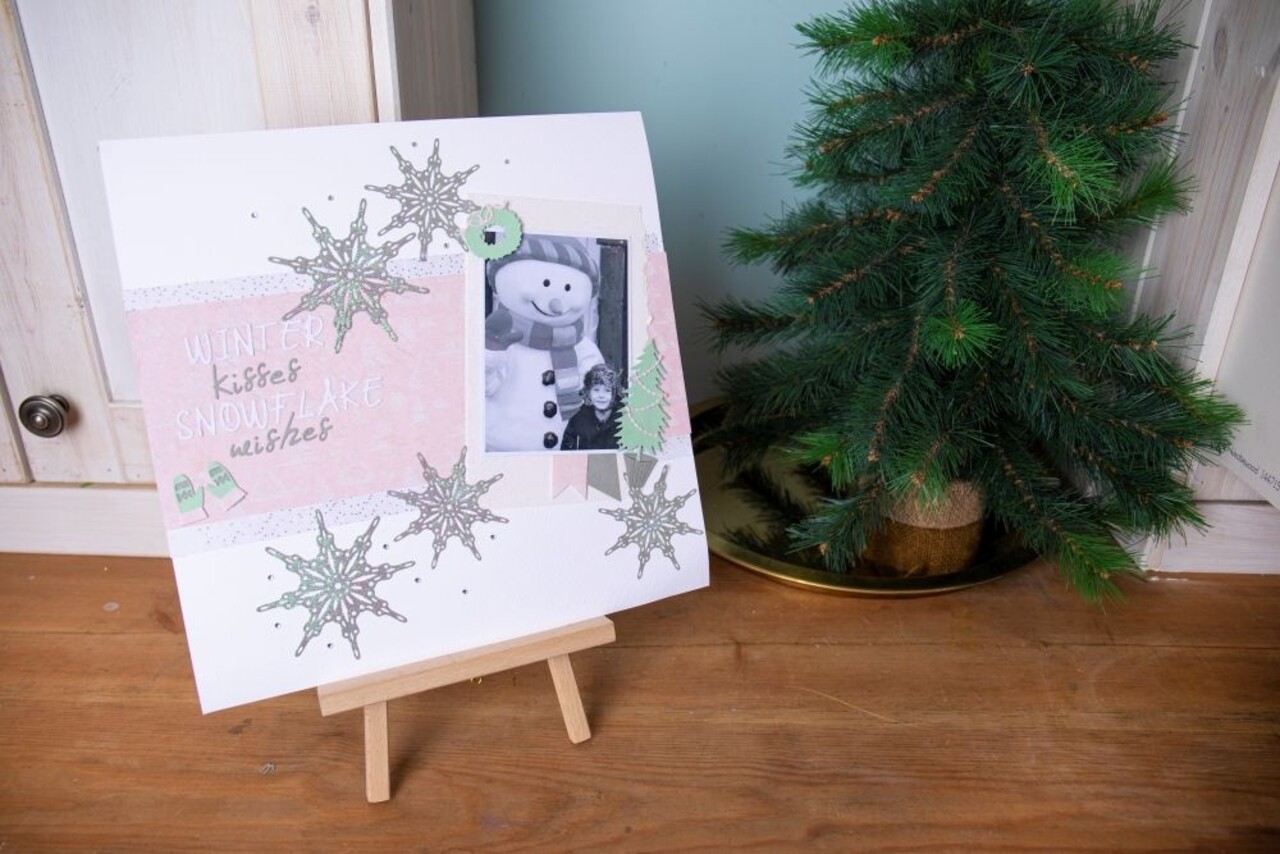 Sizzix Thinlits Die by Tim Holtz Festive Things (12pcs) (664191) Sizzix Thinlits Die by Tim Holtz Festive Things (12pcs) (664191)