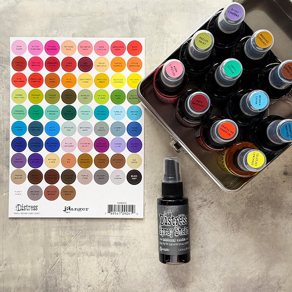 Ranger Tim Holtz Distress Small Round Label Sheet Black (TDA90410) Ranger Tim Holtz Distress Small Round Label Sheet Black (TDA90410)