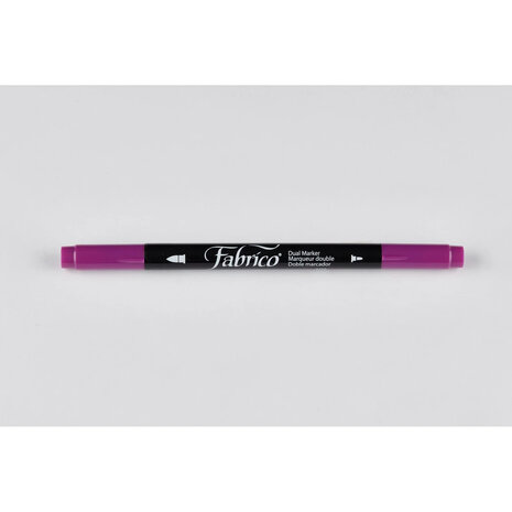 Tsukineko VersaCraft Fabrico Marker Garnet (FAM-125) Tsukineko VersaCraft Fabrico Marker Garnet (FAM-125)