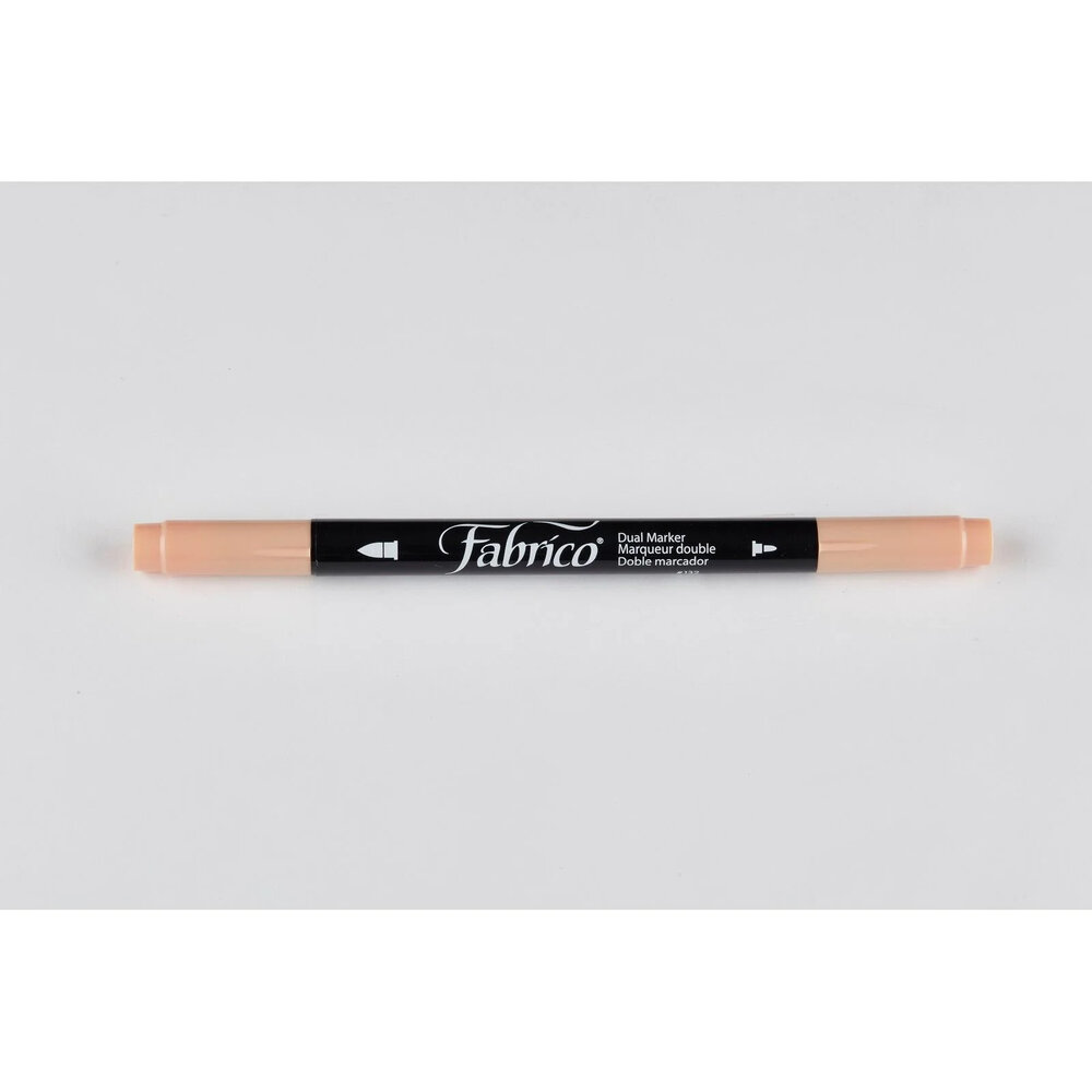 Tsukineko VersaCraft Fabrico Marker Apricot (FAM-132) Tsukineko VersaCraft Fabrico Marker Apricot (FAM-132)